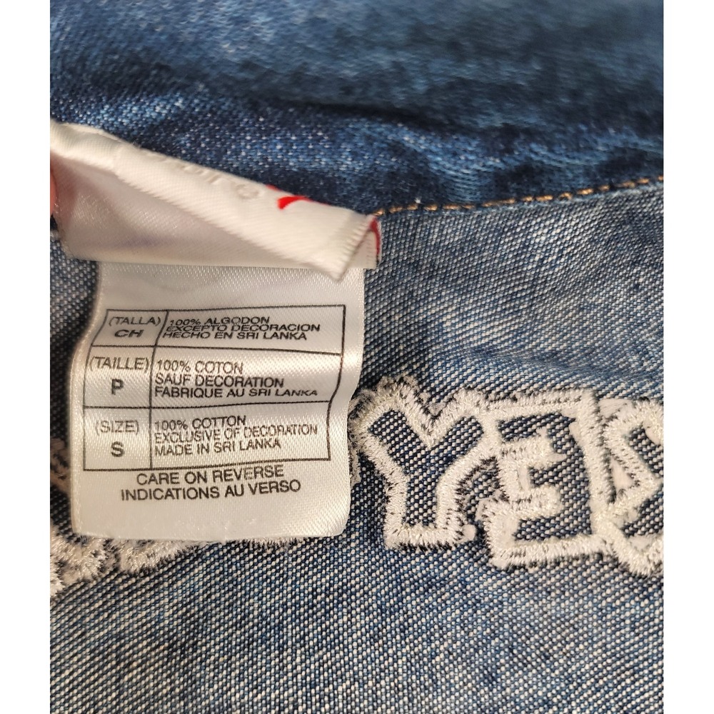 Vintage Disney Store Mickey Minnie Denim Jacket Small Embroidered - Picture 9 of 10